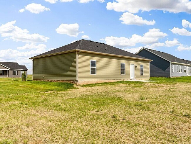 615 St George Wy in Franklin, KY - Building Photo - Building Photo