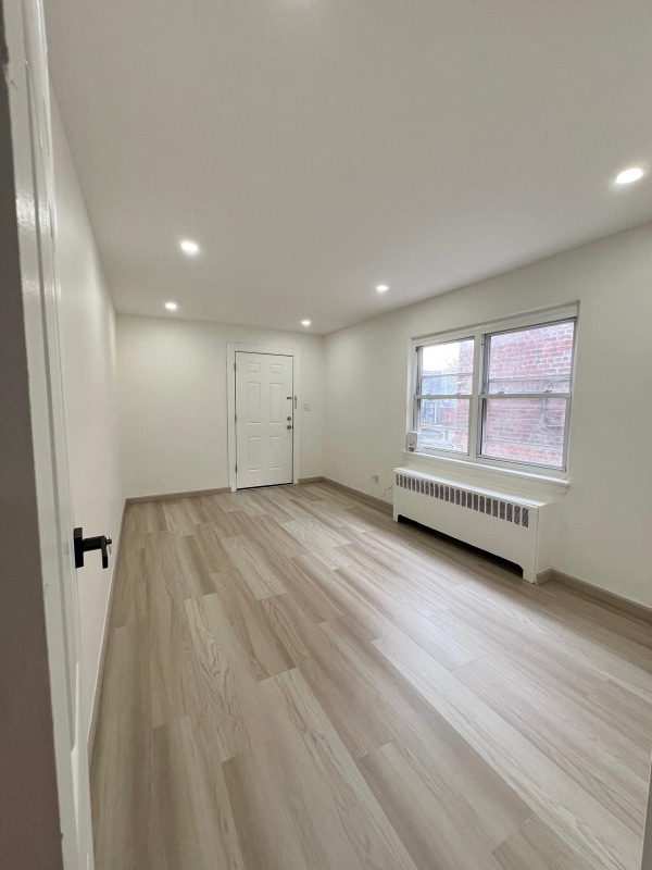 60-57 59th Ave in Queens, NY - Building Photo - Building Photo