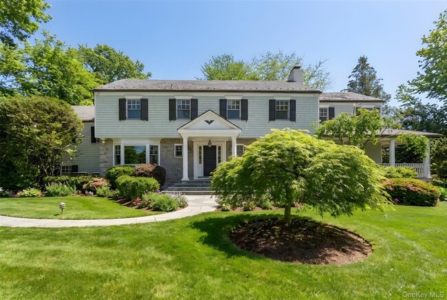 103 Pleasant Ridge Rd in Harrison, NY - Building Photo - Building Photo