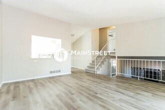 5690 S Netherland St in Centennial, CO - Building Photo - Building Photo