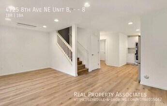 4725 8th Ave NE-Unit -8 in Seattle, WA - Building Photo - Building Photo