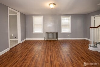 217 MacArthur Ave in Sayreville, NJ - Building Photo - Building Photo