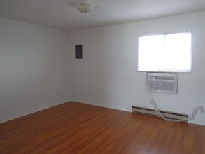 712 Cedar Dr in Fairborn, OH - Building Photo - Building Photo