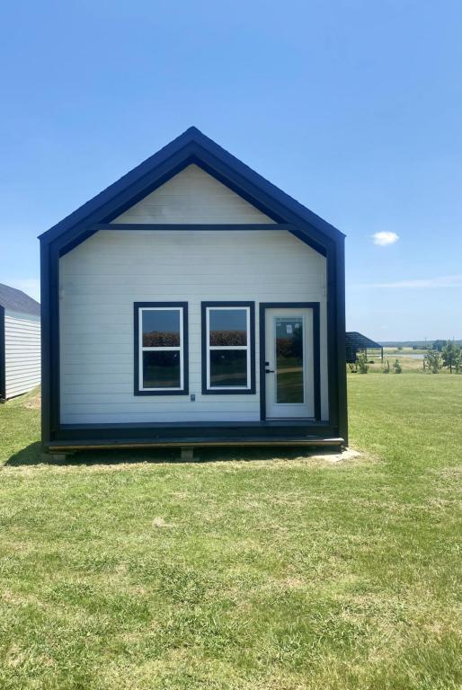 452 Co Rd 205