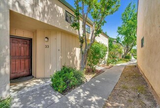 8105 Kern Ave in Gilroy, CA - Building Photo - Building Photo