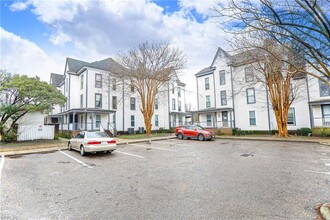 1023 Green St in Portsmouth, VA - Foto de edificio - Building Photo