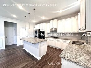 385 Winding Oaks Ln SE in Concord, NC - Building Photo - Building Photo