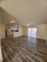 1032 Bourbon St in Pahrump, NV - Building Photo - Building Photo