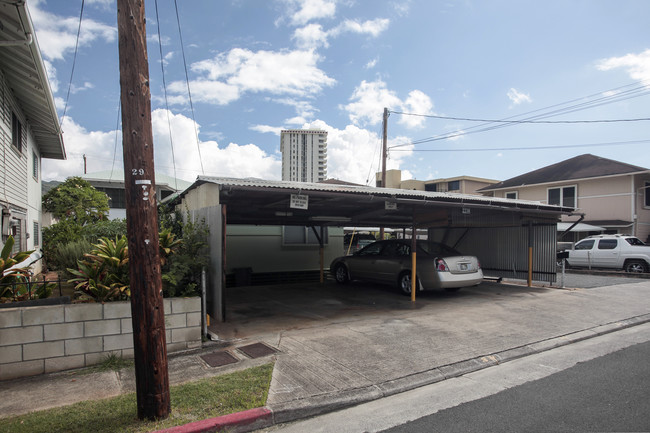 2338 Fern St in Honolulu, HI - Foto de edificio - Building Photo