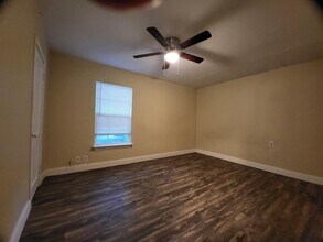 1915 Poage Ave in Killeen, TX - Building Photo - Building Photo