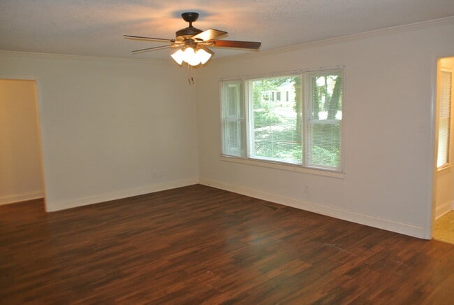 45 Davie Cir in Chapel Hill, NC - Building Photo - Building Photo