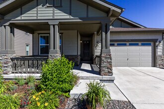 4278 Forever Cir in Castle Rock, CO - Building Photo - Building Photo