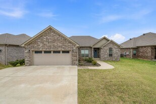 5504 Rope Trl in Jacksonville, AR - Building Photo