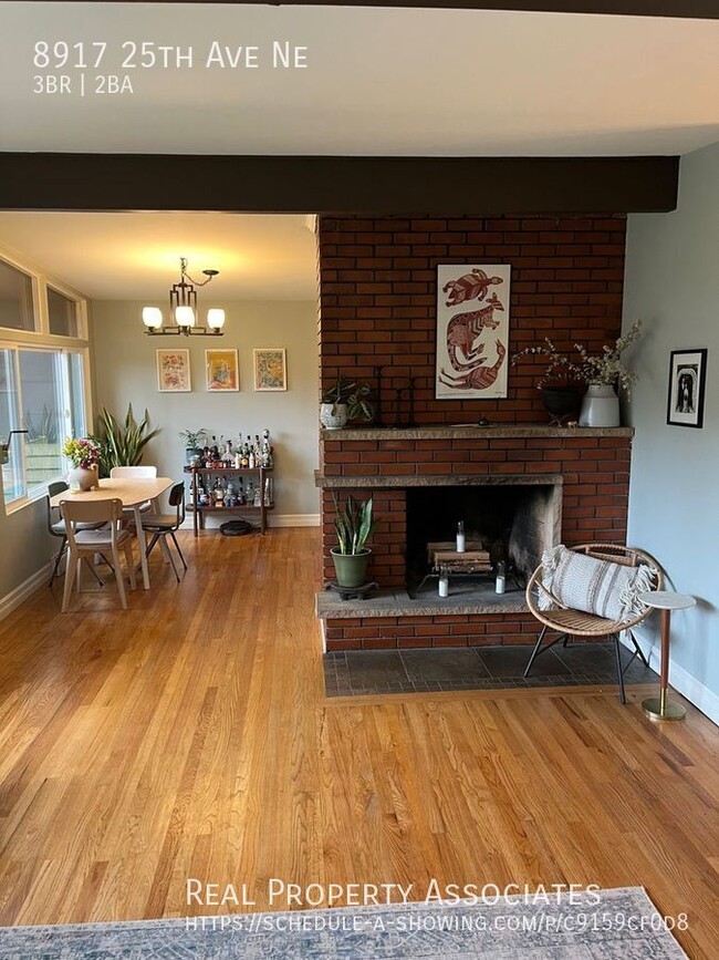 8917 25th Ave NE in Seattle, WA - Building Photo - Building Photo