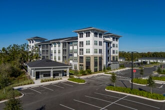 The Sarah in Orlando, FL - Building Photo - Building Photo