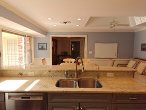 120 Ferncliff Dr in Williamsburg, VA - Foto de edificio - Building Photo