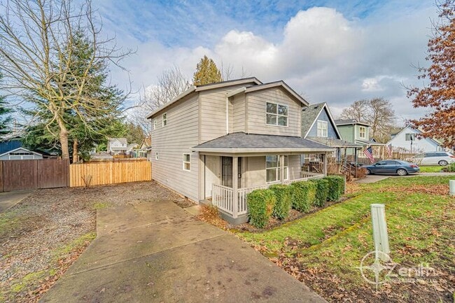 property at 1216 W 22nd St