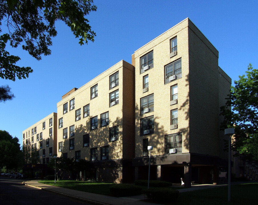 Petrone Building in Morristown, NJ - Building Photo