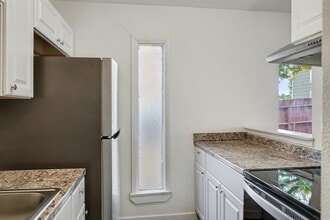 4270 Loomis Ave in Colorado Springs, CO - Building Photo - Building Photo