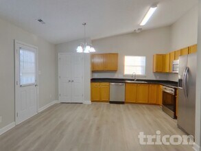 2918 Brekonridge Centre Dr in Monroe, NC - Building Photo - Building Photo