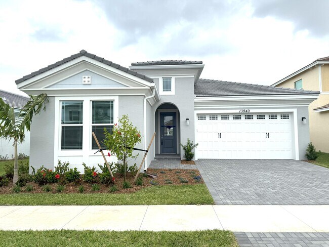 property at 13940 Prickly Cone Cove