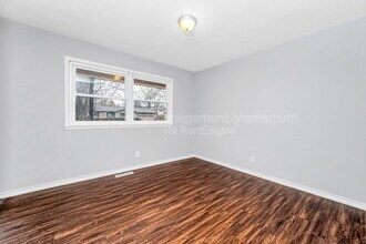 603 E Greenwood St in Springfield, MO - Foto de edificio - Building Photo