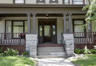 1607 10th Ave S in Minneapolis, MN - Building Photo - Building Photo