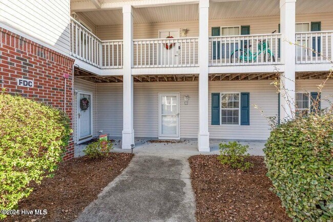 1600 Willoughby Park Ct in Wilmington, NC - Foto de edificio - Building Photo