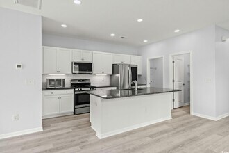 336 Hidden Cove Dr in Little River, SC - Building Photo - Building Photo