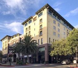 The Dudley Apartments in San Jose, CA - Foto de edificio - Building Photo