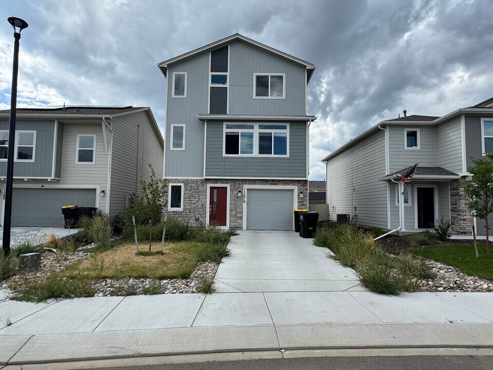 11270 Feliz Way in Fountain, CO - Building Photo