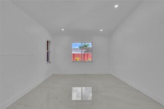14809 SW 180th St in Miami, FL - Building Photo - Building Photo