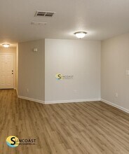 7847 Mariner St in Jacksonville, FL - Building Photo - Building Photo