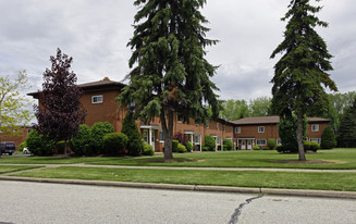 Wickliffe Gardens Apartments