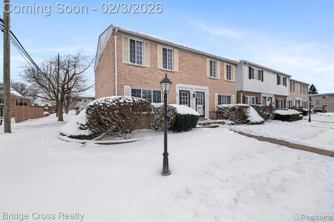 4811 Mansfield Ave in Royal Oak, MI - Building Photo - Building Photo