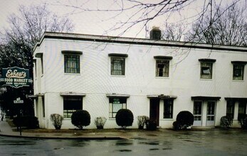 326 W Main St in Lebanon, TN - Building Photo - Building Photo