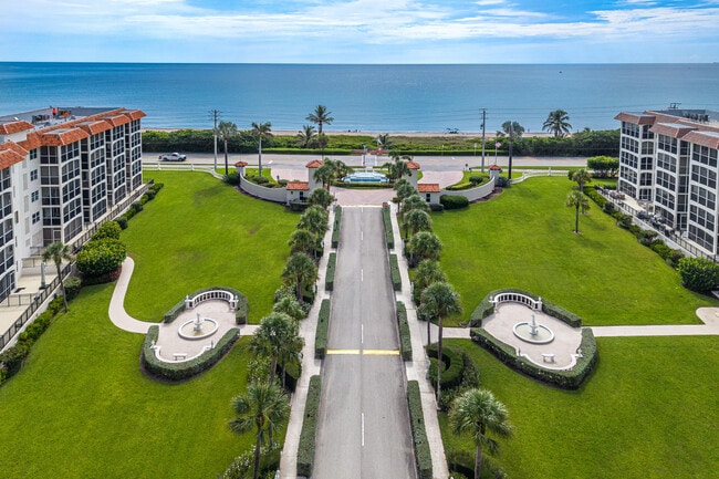 2871 N Ocean Blvd