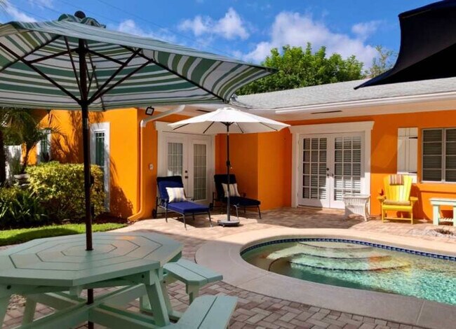 112 77th St in Holmes Beach, FL - Building Photo - Building Photo