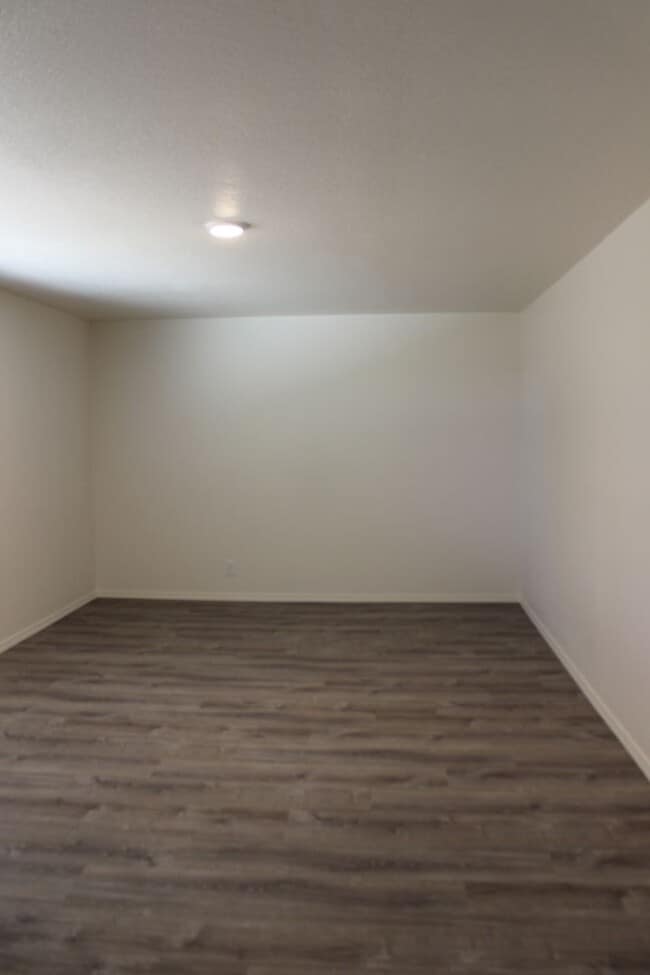 266 NE Palomar Ct in Hillsboro, OR - Building Photo - Building Photo