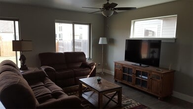 726 Forest Glen Dr in Bozeman, MT - Building Photo - Building Photo