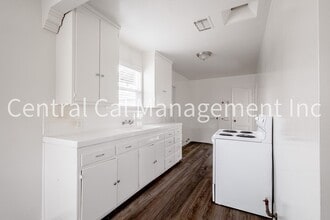 343-345 E Marengo Ave in Shafter, CA - Building Photo - Building Photo