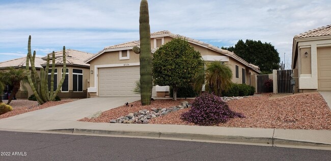 property at 6724 E Norwood St
