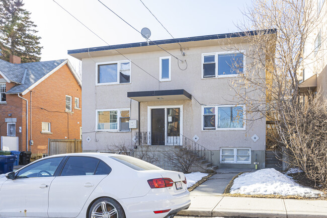 1511 21 Av SW in Calgary, AB - Building Photo - Building Photo