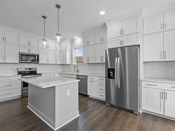241 Connelly Wy in Zebulon, NC - Building Photo - Building Photo