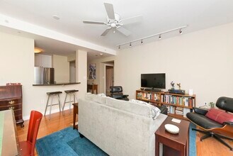 535 Harrison Ave in Boston, MA - Building Photo - Building Photo