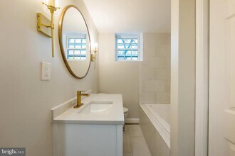 3888 Porter St NW in Washington, DC - Building Photo - Building Photo