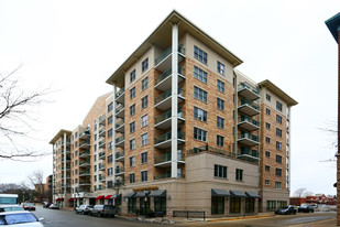 Campbell Courte Apartments