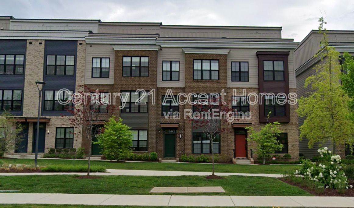 7371 Old Airfield Ln in Falls Church, VA - Building Photo