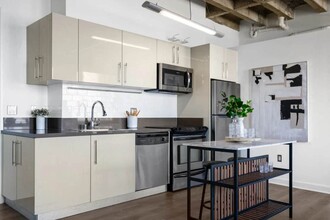 Ames Lofts in Los Angeles, CA - Building Photo - Building Photo