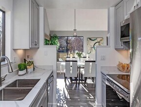 1157 Shoreline Dr in San Mateo, CA - Building Photo - Building Photo